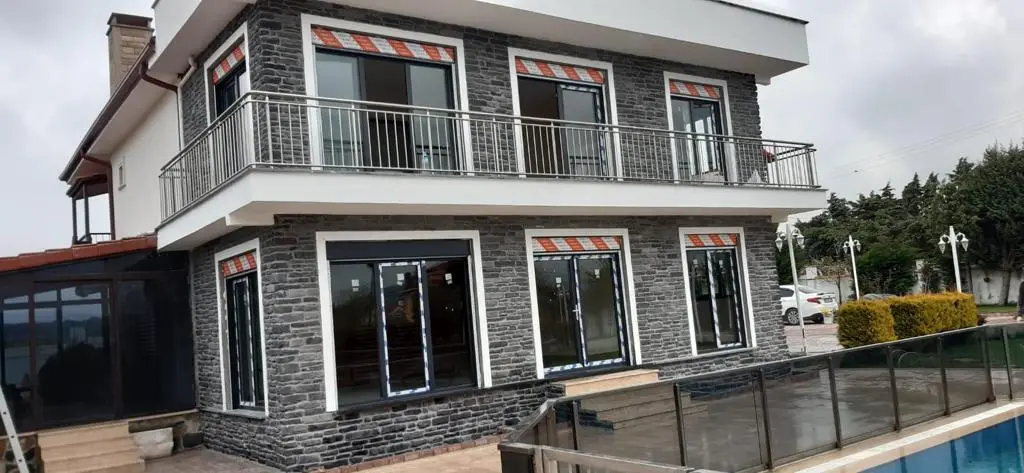 Kültür Taşı Montuno Antracita — uygulama görseli