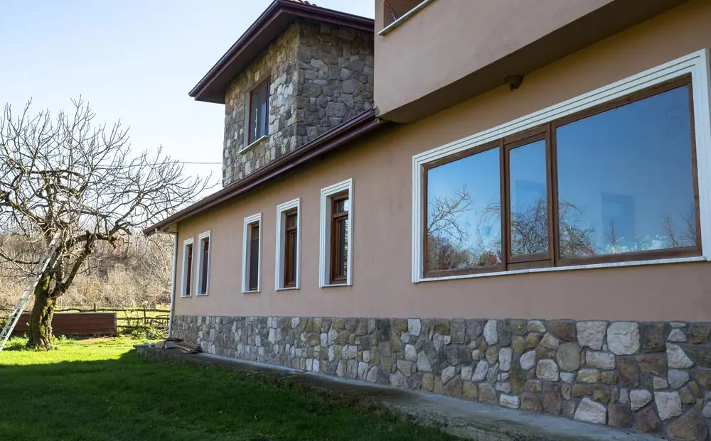Kültür Taşı Pueblo Borgona — uygulama görseli