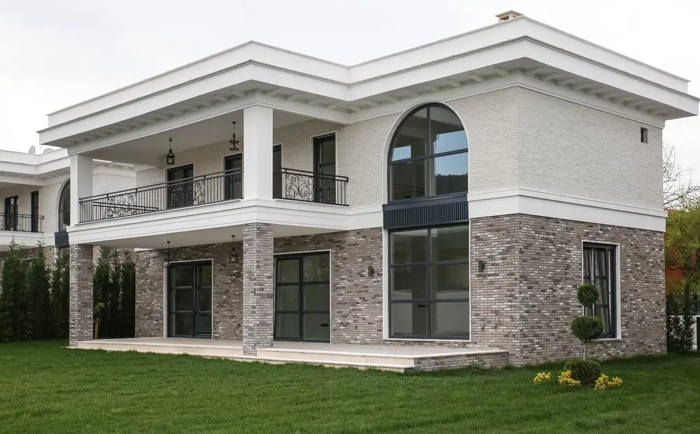 Kültür Tuğlası Thin Brick Arena — uygulama görseli