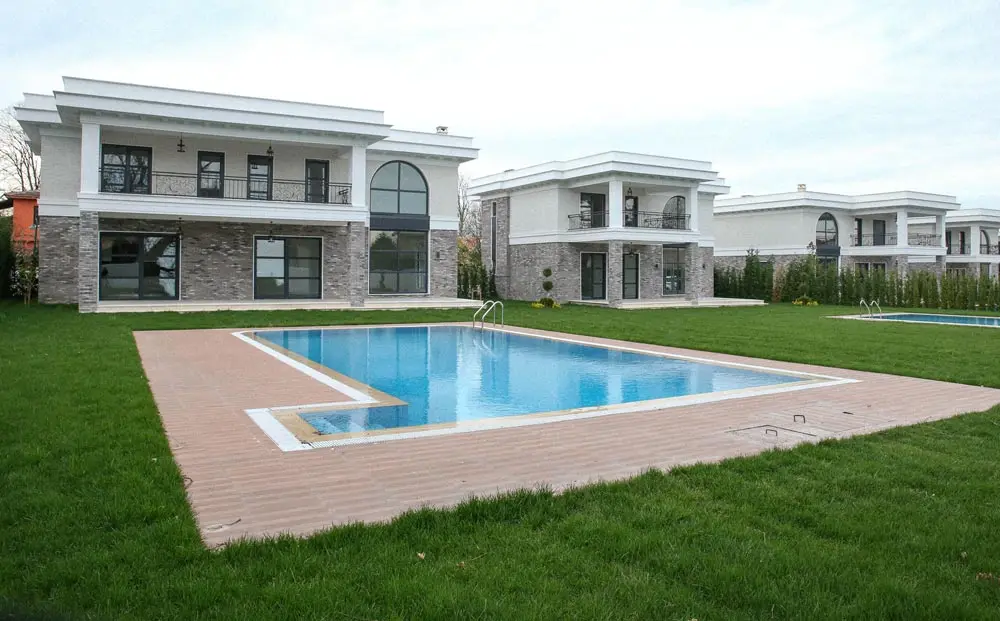 Kültür Tuğlası Thin Brick Arena — uygulama görseli