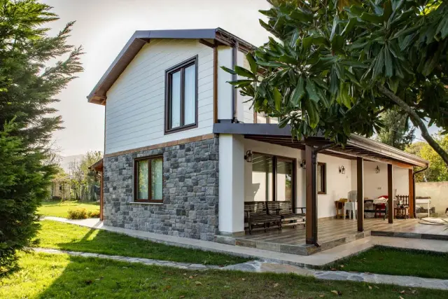 Kültür Taşı Amorfo Gris uygulama örneği