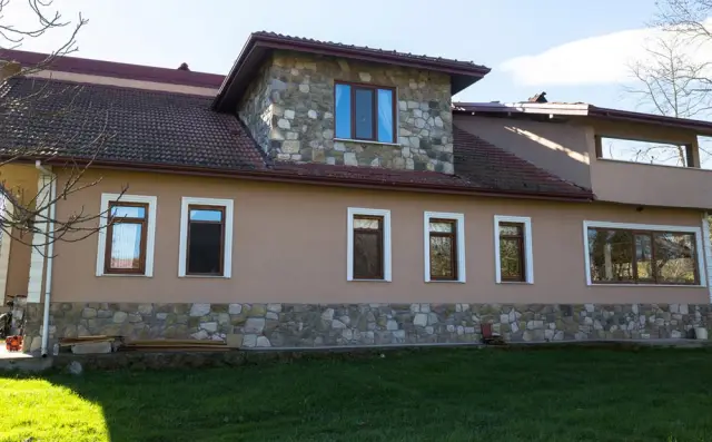 Kültür Taşı Pueblo Borgona uygulama örneği